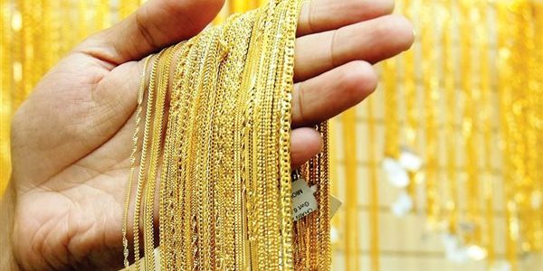 «اكتشف» أسعار الذهب في الإمارات اليوم الإثنين: تحديثات حصرية!