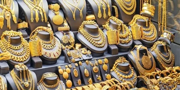 «اكتشف» سعر عيار 21 اليوم: تحديثات أسعار الذهب السبت 21 يونيو 2025!