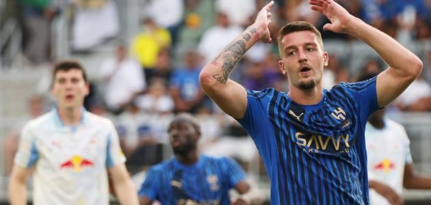 الهلال السعودي يتخطى باتشوكا المكسيكي ويضمن تأهله إلى دور الـ 16