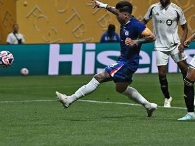 تشيلسي يحقق فوزًا مميزًا على لوس أنجلوس بثنائية نظيفة في افتتاح مونديال الأندية