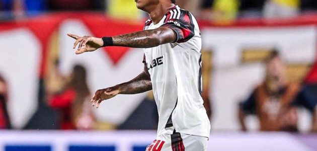 فلامنجو البرازيلي يتعادل مع لوس أنجلوس الأمريكي في مباراة مثيرة