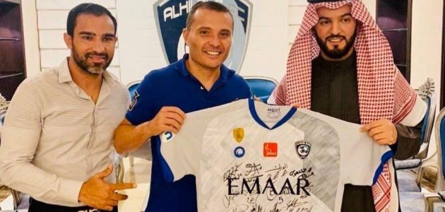 كاماتشو: الهلال يجب أن يحذر من باتشوكا في مواجهة التأهل الحاسمة