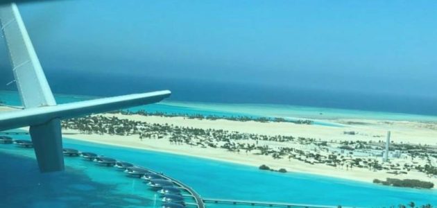 كوناتي نجم ليفربول يستمتع بسحر شواطئ السعودية خلال زيارته الأخيرة