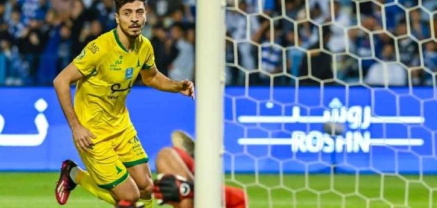محمد شريف يعود إلى الأهلي المصري بعد انتهاء تجربته مع الخليج