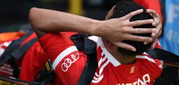 موسيالا يتعرض لإصابة خطيرة خلال مواجهة باريس ودوناروما يبكي في الملعب