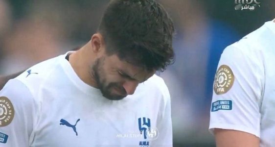 نيفيز وكانسيلو يواجهان ضغوطًا قبل المباراة: دموع قبل انطلاق المواجهة